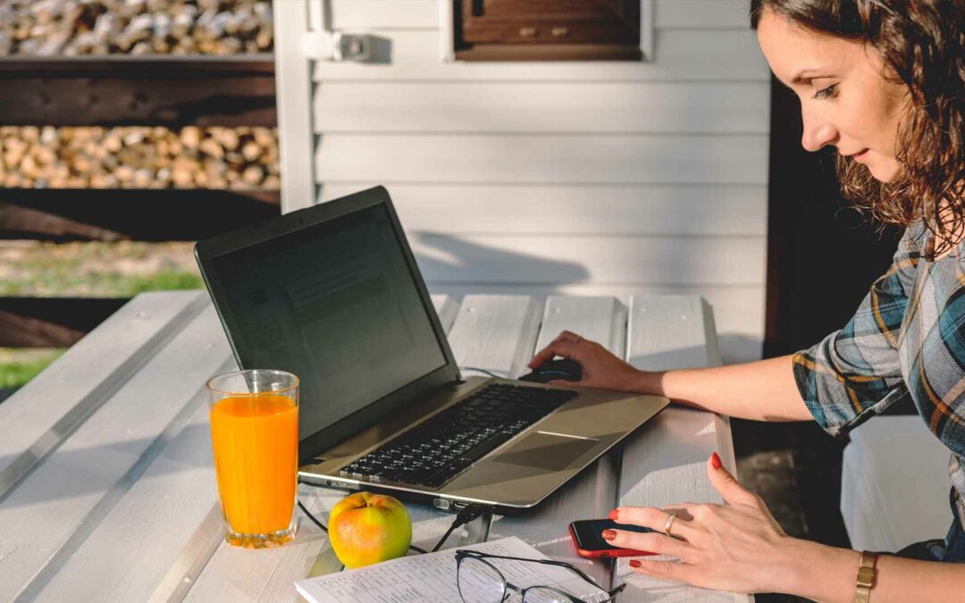 Harness the Power of the Mobile Office— Enjoy the Freedom of Being Wire-free